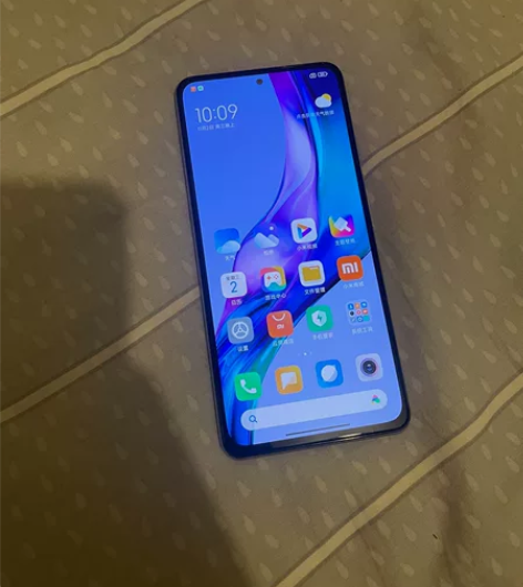 红米k40pro 8加256g 屏幕有划痕...