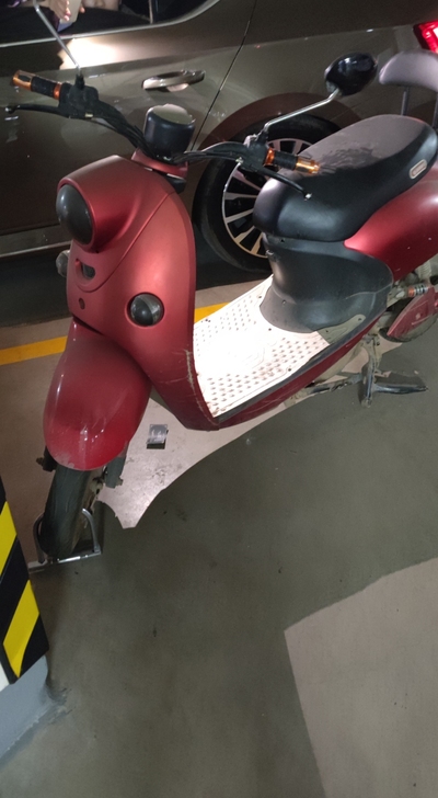 电动车七成新