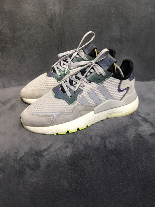 Adidas 休闲运动鞋男鞋正品42码二手...