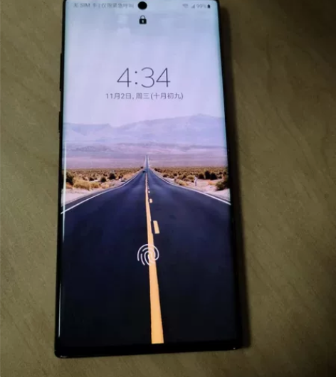 三星note10+，16+256 官方翻新...
