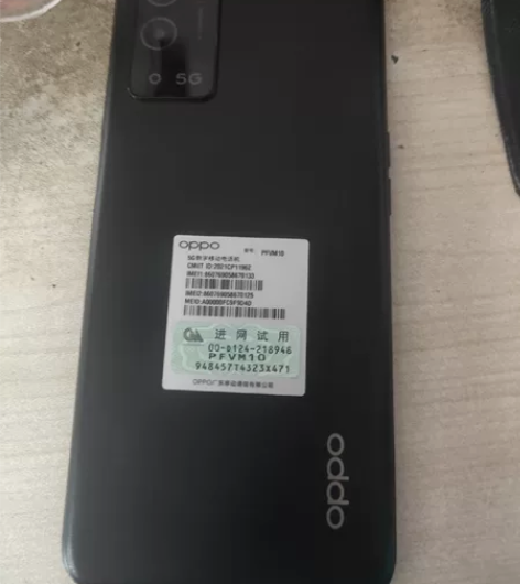 oppoa56手机成色很新还有7个月保修配...