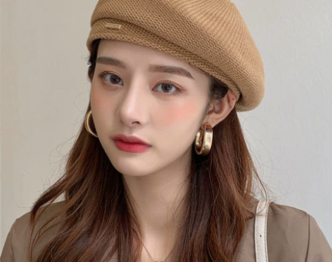 贝雷帽15带走全新的 只试戴了一下 本人带...