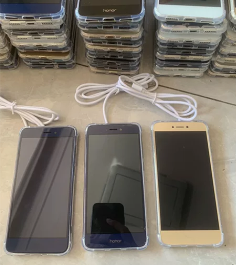 二手荣耀8青春版 工作室首选 优质工作机批...