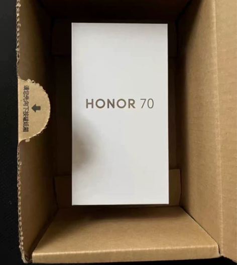 全新未拆封荣耀70，12G+256G，冲动...