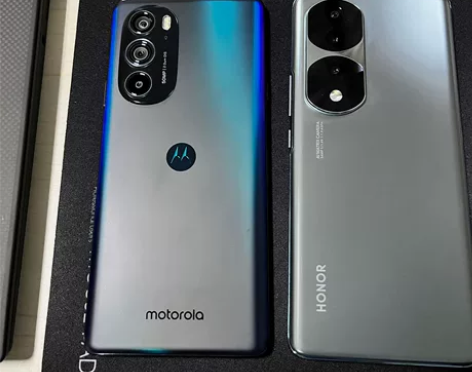 摩托罗拉 X30 12G+256G 秋桐影...