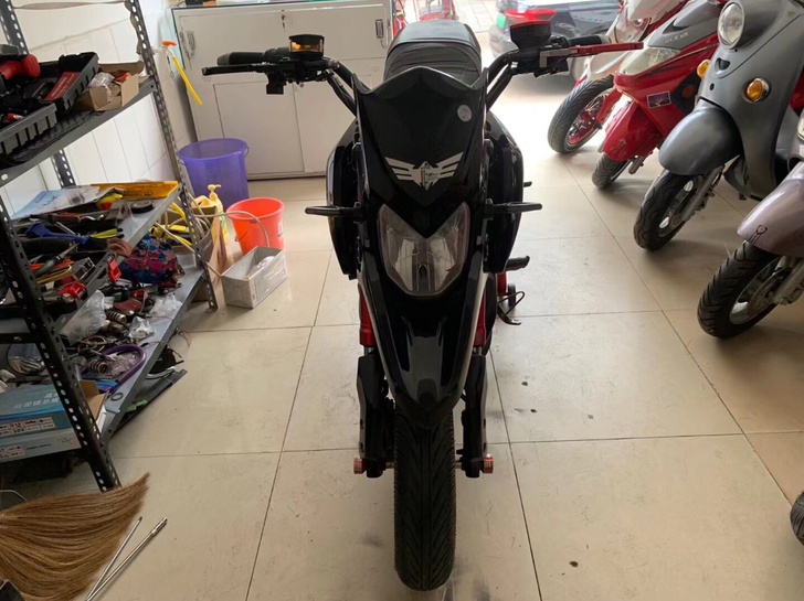 小猴子m3 18年 72V 白牌...