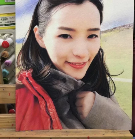 画像定制彩铅人像定制手绘素描头像人物肖像画...