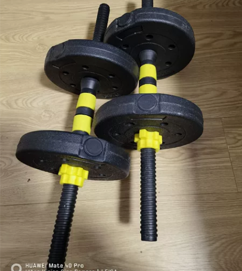 哑铃便宜出了，买来基本没用过，不刀，仅同城...