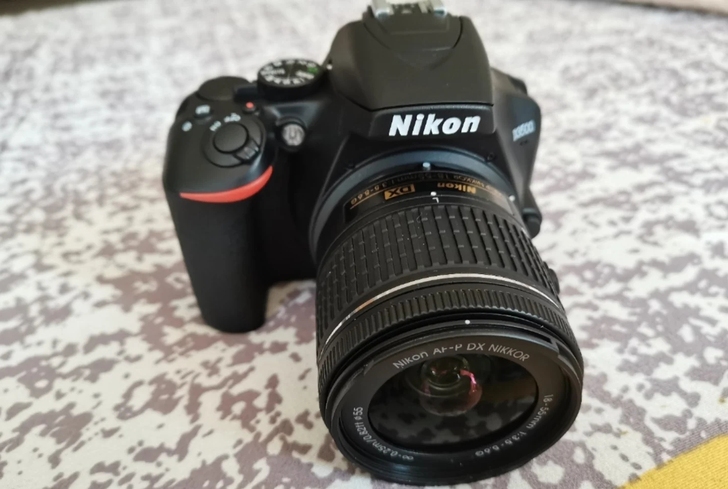 转出～自用一台尼康D3500单反相机全套