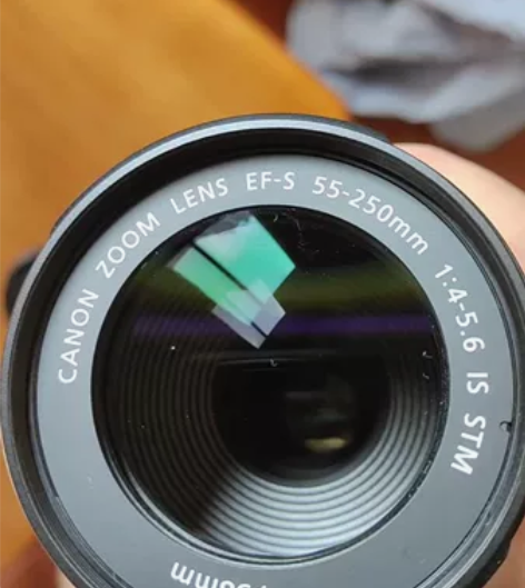 出佳能镜头55 250STM，有包装盒，成...