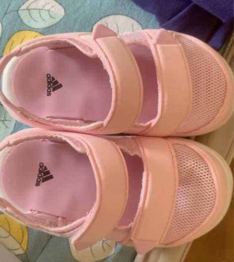 阿迪童鞋，adidas童鞋 26号，150...
