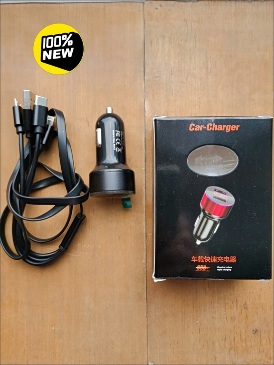 全新多功能通用车载充电器6.2A车载转化器...