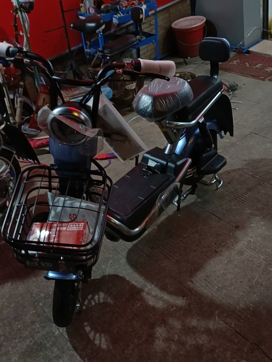 台铃新国标车，全新，星恒48V24A锂电，...