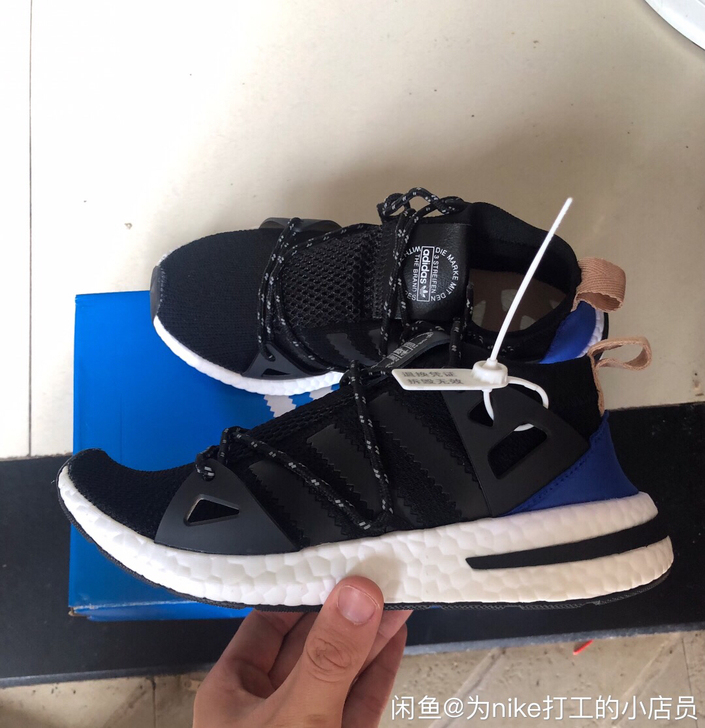 阿迪运动鞋 37码 boost
