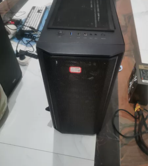 航嘉电脑机箱还有几个爱国者风扇便宜处理，侧...