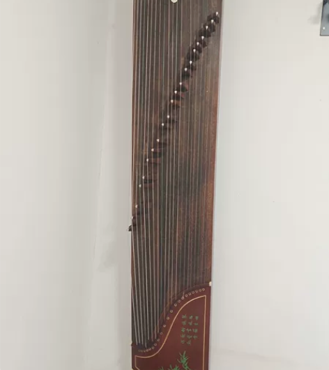 闲置古筝,练指法非常好,适合初学者。吉林市...