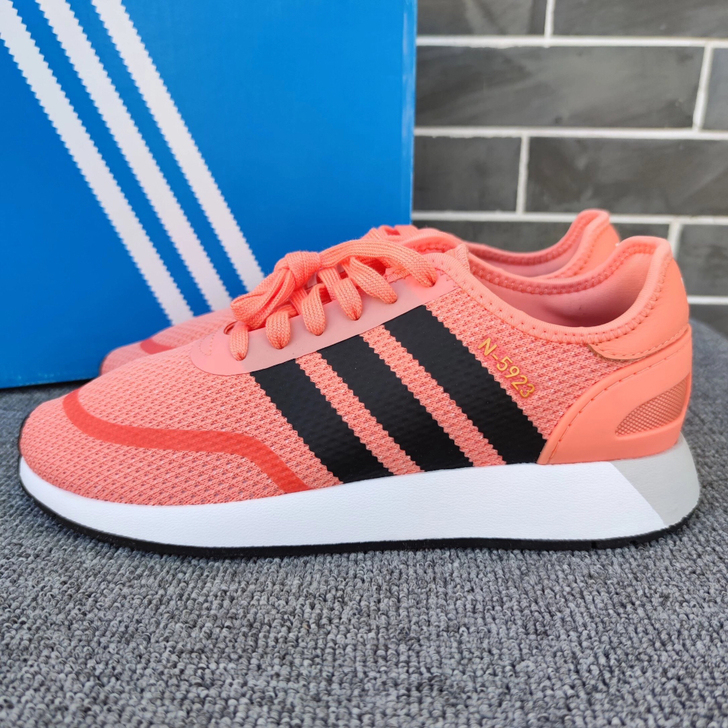 xs3075/3＃43.5码，Adidas...