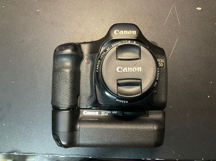 佳能5D 一代 经典老机 价格很好 入门进...