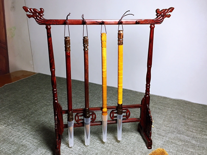 老挝大红酸枝龙头毛笔架书房高端红木文房用品...