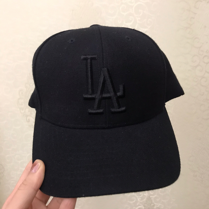 MLB棒球帽 帽子  韩国旅游买的  带过...