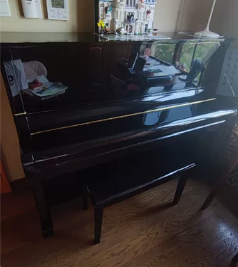 闲置钢琴转让 感兴趣的话点“我想要”和我私...