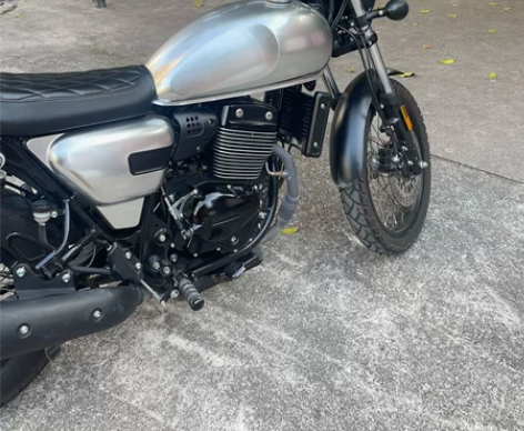 纯正复古，摩托车。QJ逸250，无修，有倒...