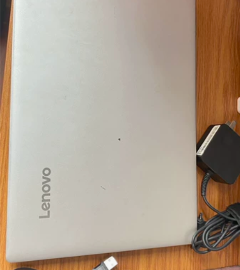 出一个联想笔记本 上学的时候自己用的，联想...