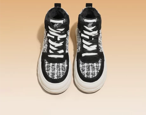 百丽小香风板鞋女2022冬季新款商场同款厚...