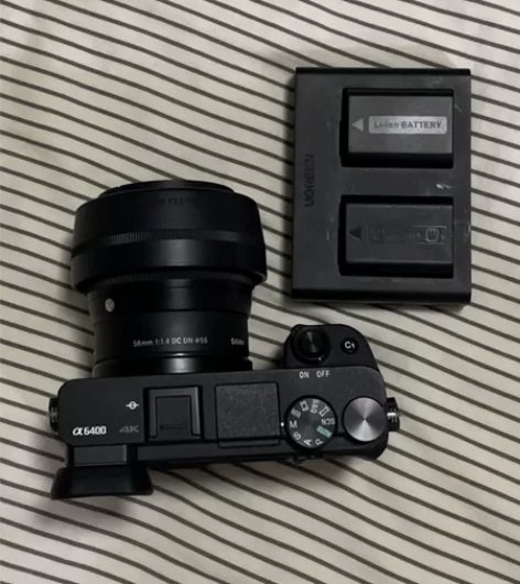索尼a6400微单标准套装（自用9.5成新...