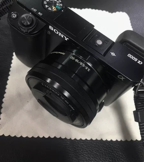 索尼A6000微单 经典机型 外观很新 没...