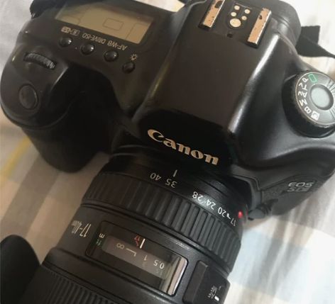 佳能老5d，经典全画幅单反，新手练手神器，...