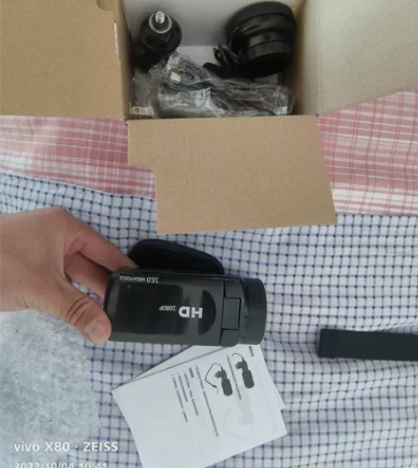 z20高清数码摄像机 全新未使用过价格美丽...