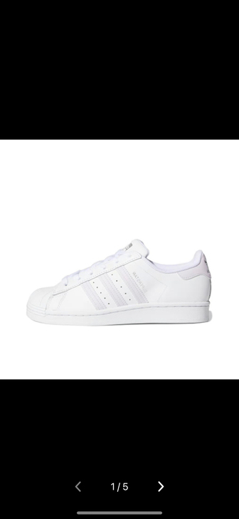 阿迪达斯 女款 紫淡白贝壳头 fv3374...