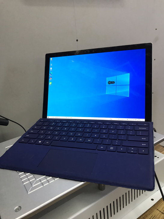 微软surface pro4。提供内存硬盘...