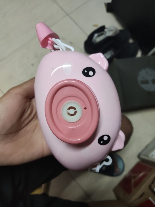 猪猪泡泡机，电动，前女友买的，分手便宜出了...