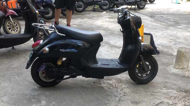 特价转让绿牌电车。   几百块一台  几百...