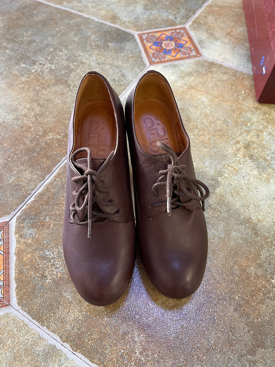 D FUSE皮鞋 36码全新