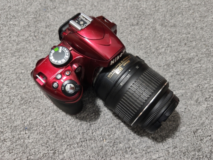 尼康D3200单反套机，配尼康18-55V...