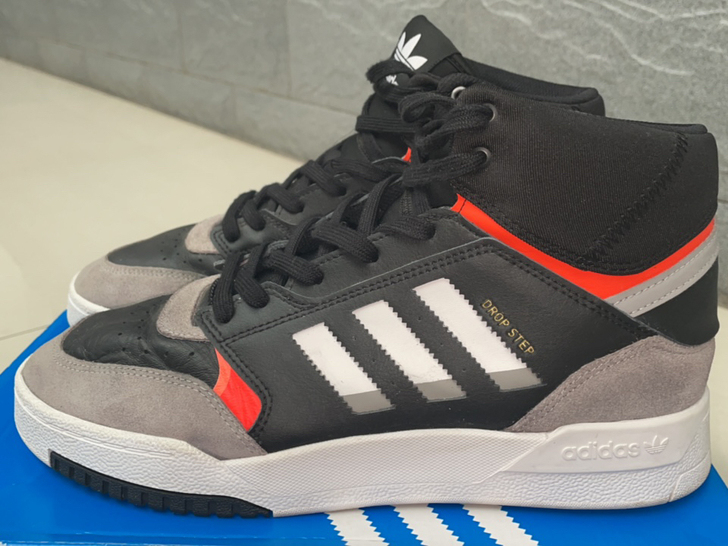 Adidas阿迪达斯三叶草高帮男款42.5...