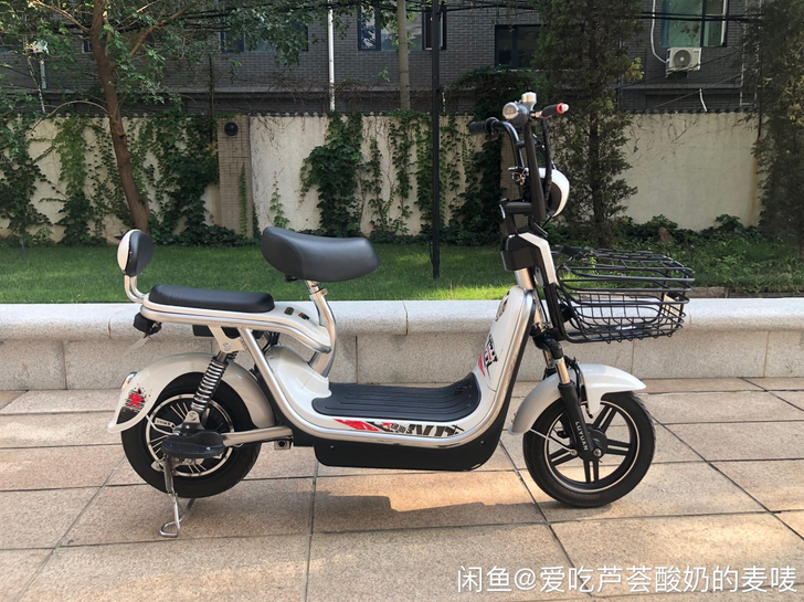 转让绿源二手电动车 锂电 续航十五公里左右...