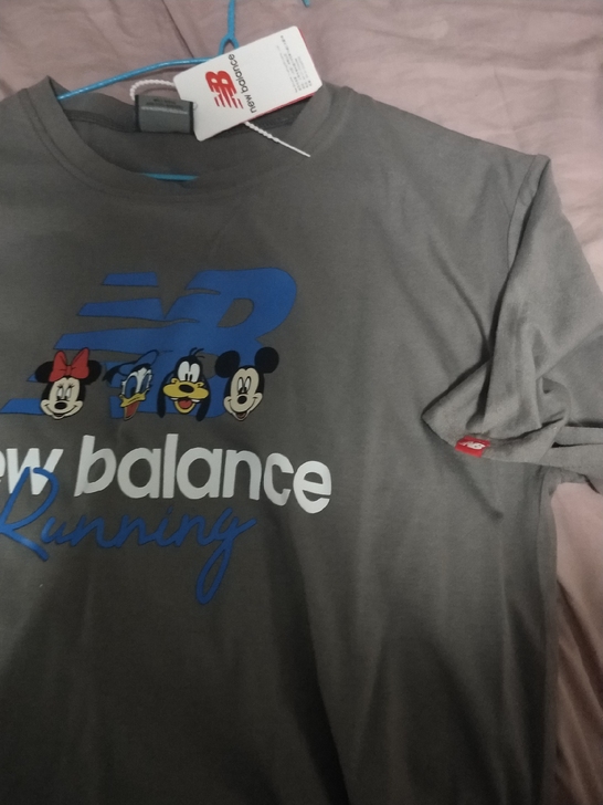 新百伦正品。买多了。找有缘人给钱出了