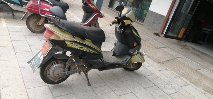 立马高配车