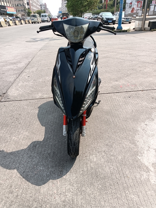 转让二手鬼火准新车。骑了700多公里。不到...