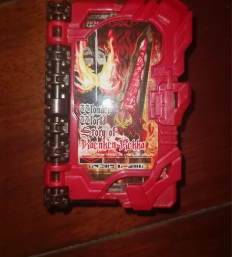 出 有包装说明书 假面骑士圣刃 saber...