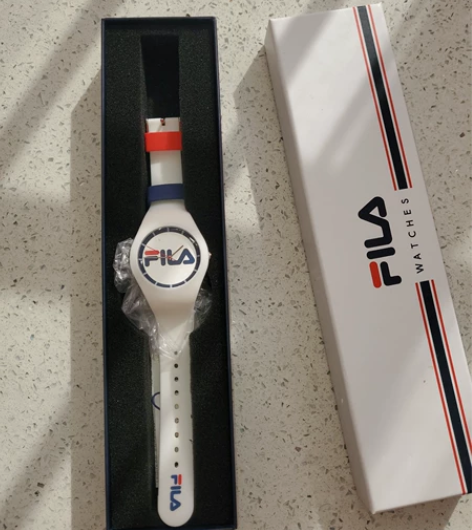 斐乐手表石英机芯运动手表正品保证！ 感兴趣...