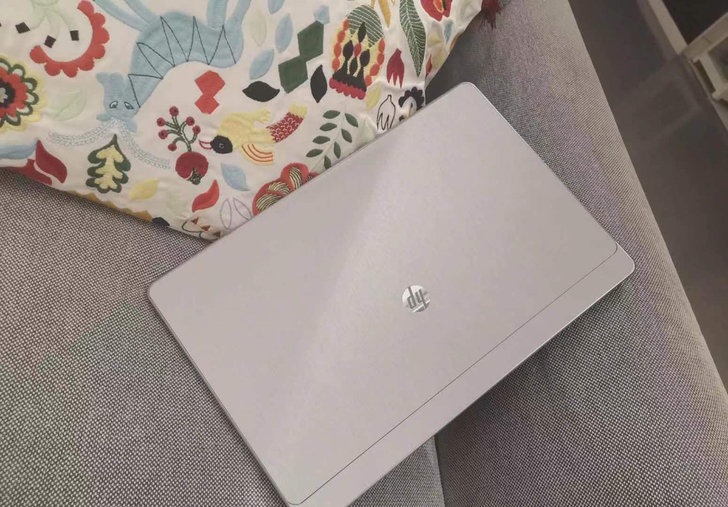 原价六千多的惠普笔记本电脑 固态 女生 九...