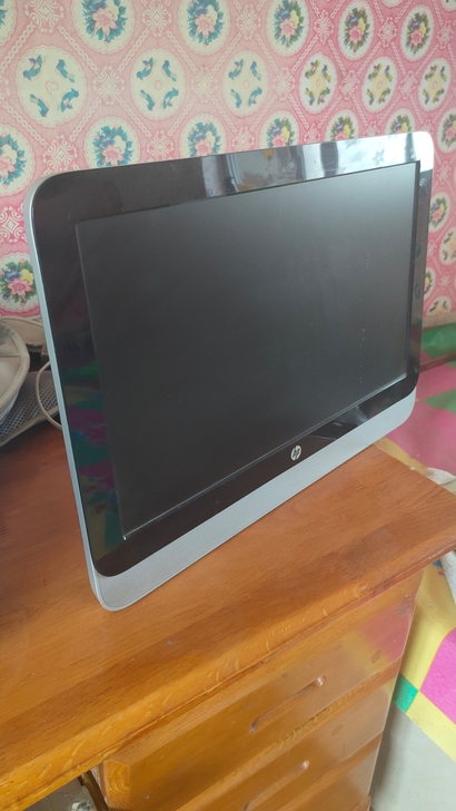 惠普一体机！公司剩余一台！处理了！德邦到付！