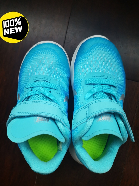 nike全新，娃娃鞋，专柜买，囤货，放小了...