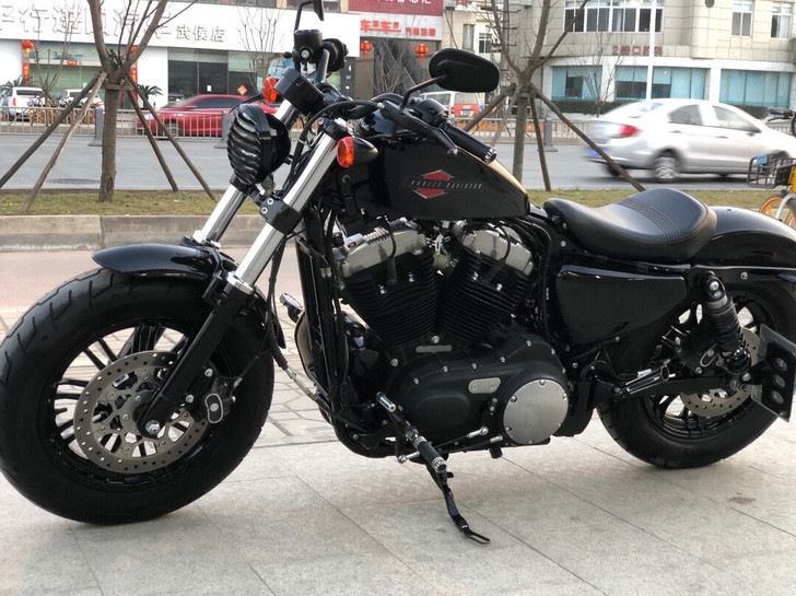 出售一台，19上牌，大贸，哈雷X48，国四...