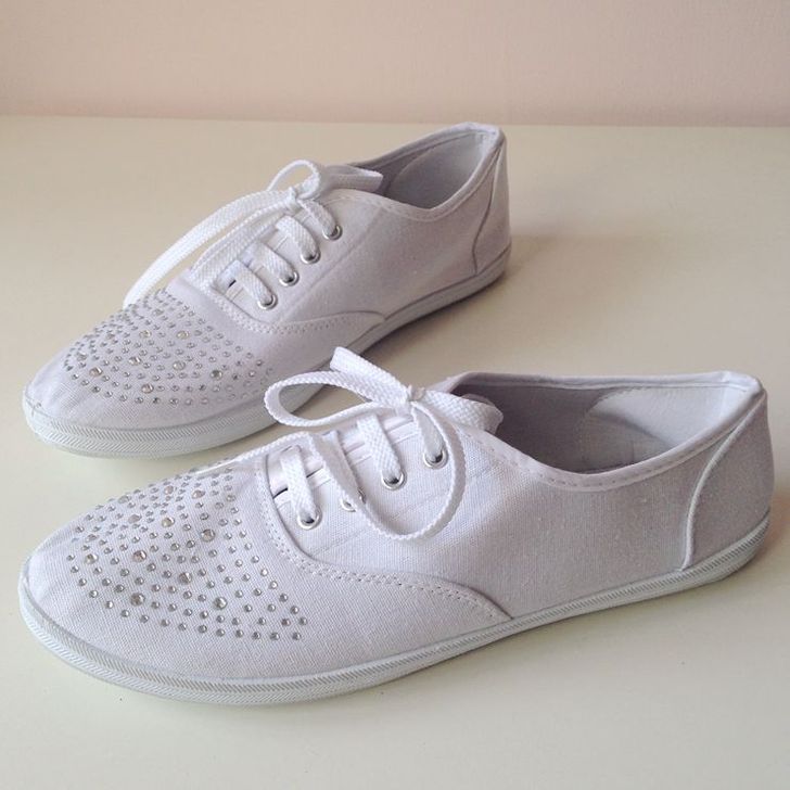 水钻女士轻便布球鞋运动鞋帆布鞋小白鞋404...